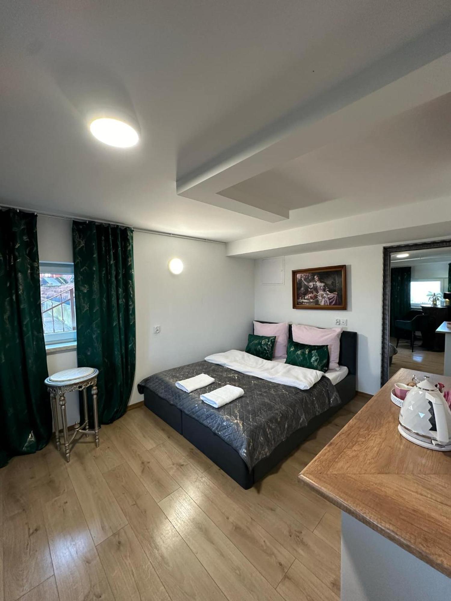 Apartament Bena Ze Zjawiskowym Tarasem Widokowym Chełmno Exterior foto